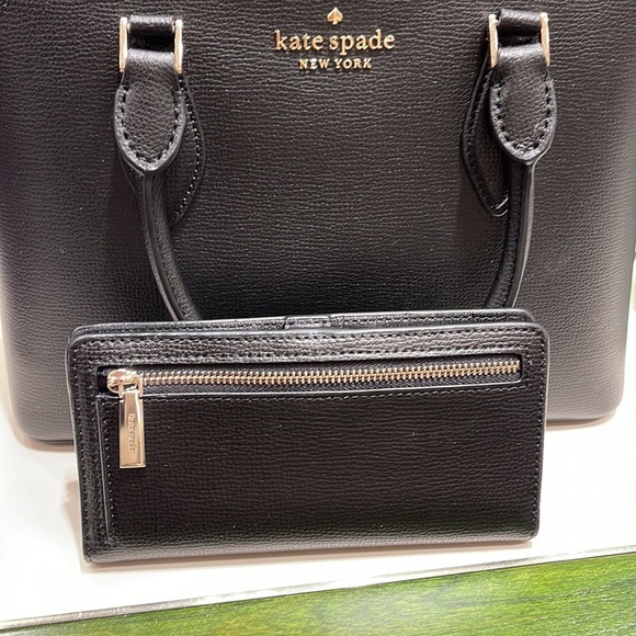 Kate Spade Darcy Large Slim Bifold Wallet 
Black - Picture 8 of 16